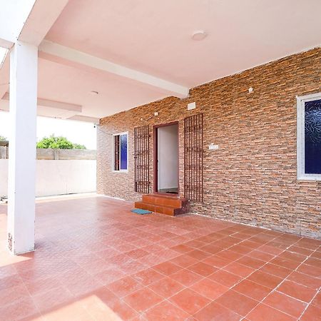 Hotel Fabexpress Kovalam Residency à Chennai Extérieur photo