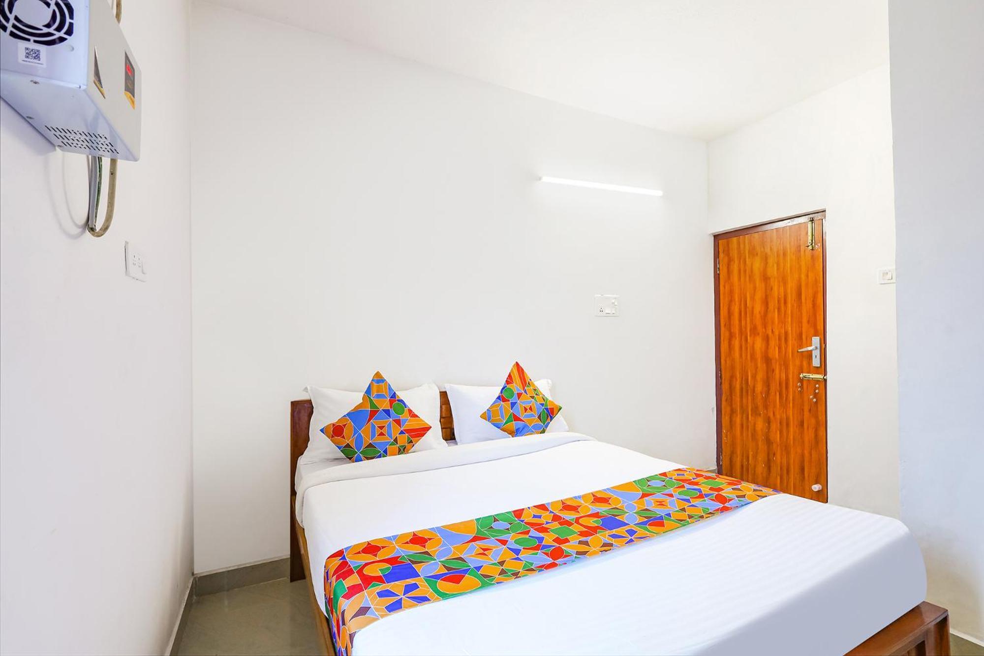 Hotel Fabexpress Kovalam Residency à Chennai Extérieur photo
